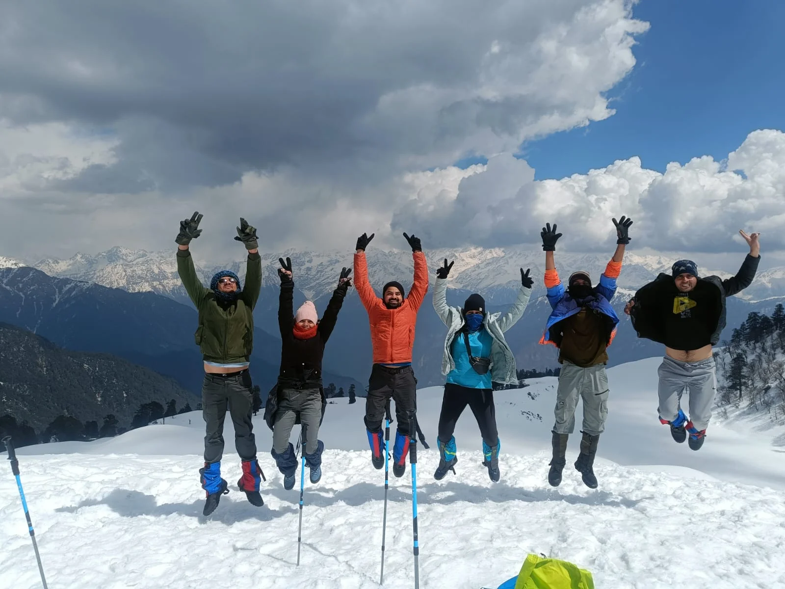 Dayara Bugyal Trek