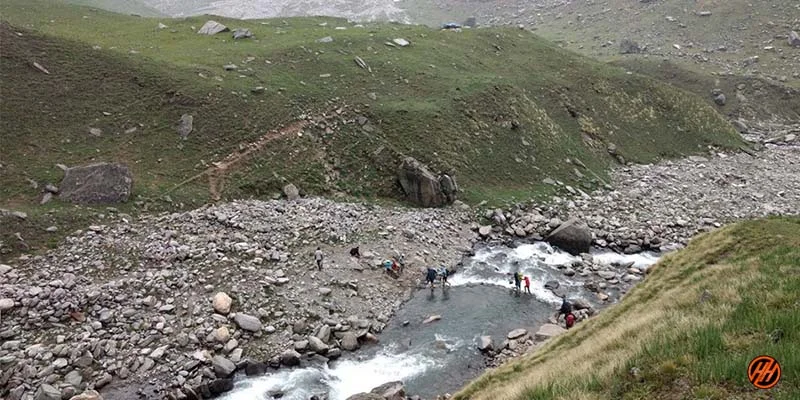 Saptarishi Kund Trek Best time to Visit