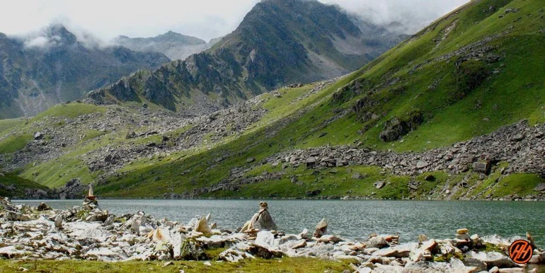 Vasuki Tal Trek Best time to Visit