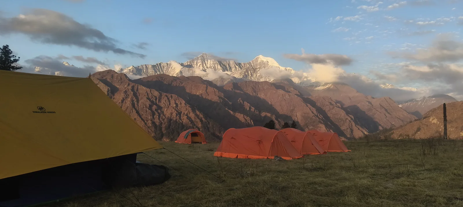 Gulabi Kantha Trek Best time to Visit