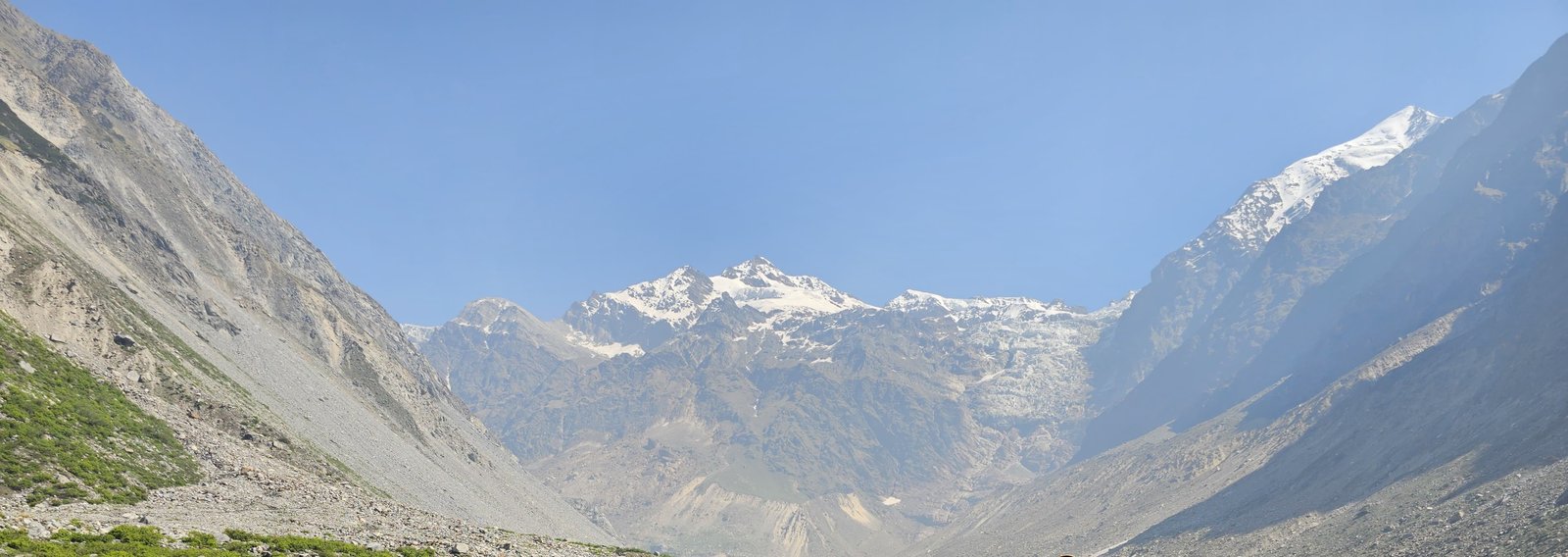 Auden's Col Trek Best time to Visit