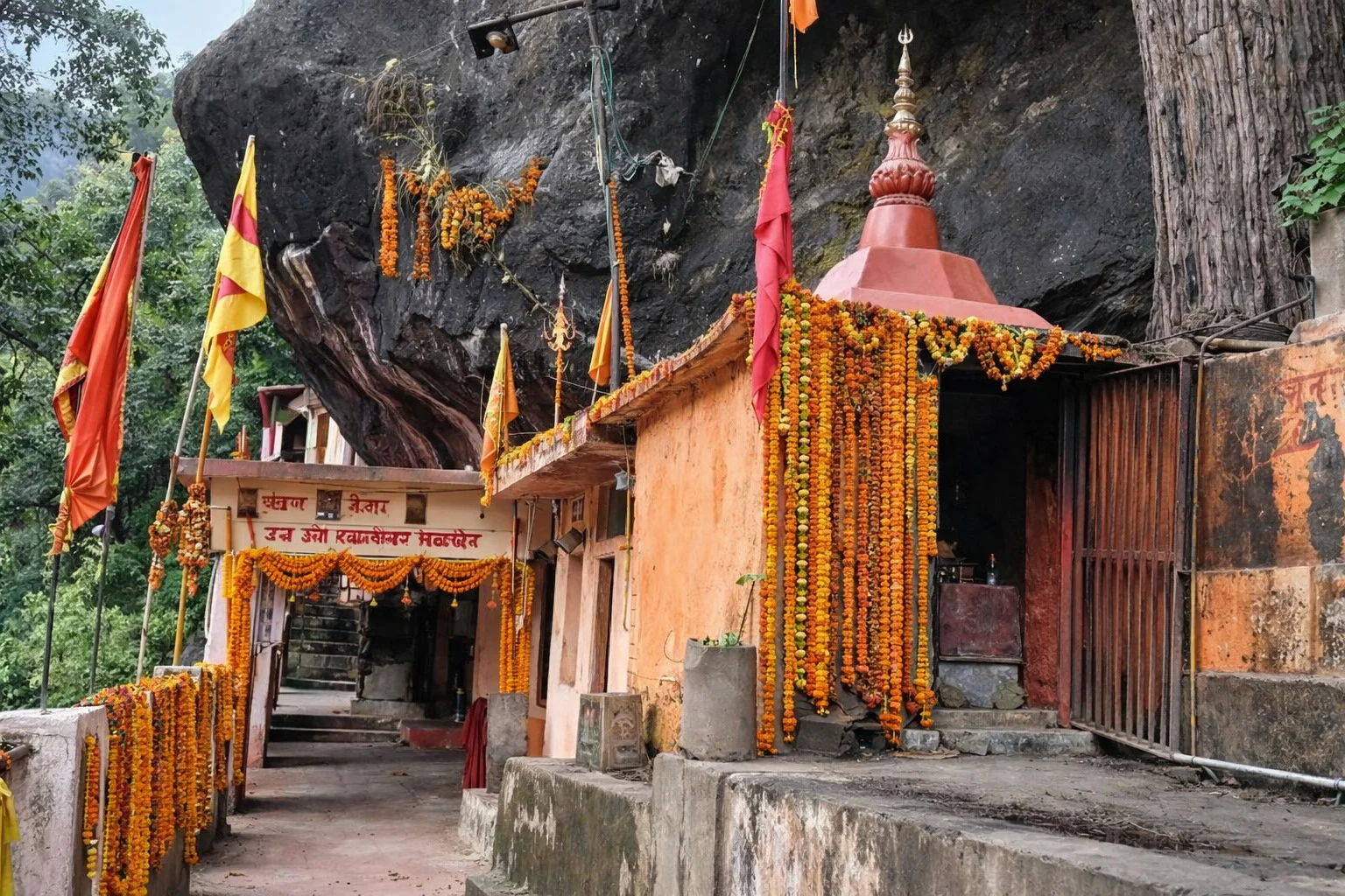 Kalpeshwar Mahadev Trek