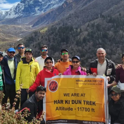 Har Ki Dun Trek Difficulty Level – A moderate trek with manageable ascents, scenic landscapes, and a challenging high-altitude environment, suitable for both beginners and experienced trekkers.