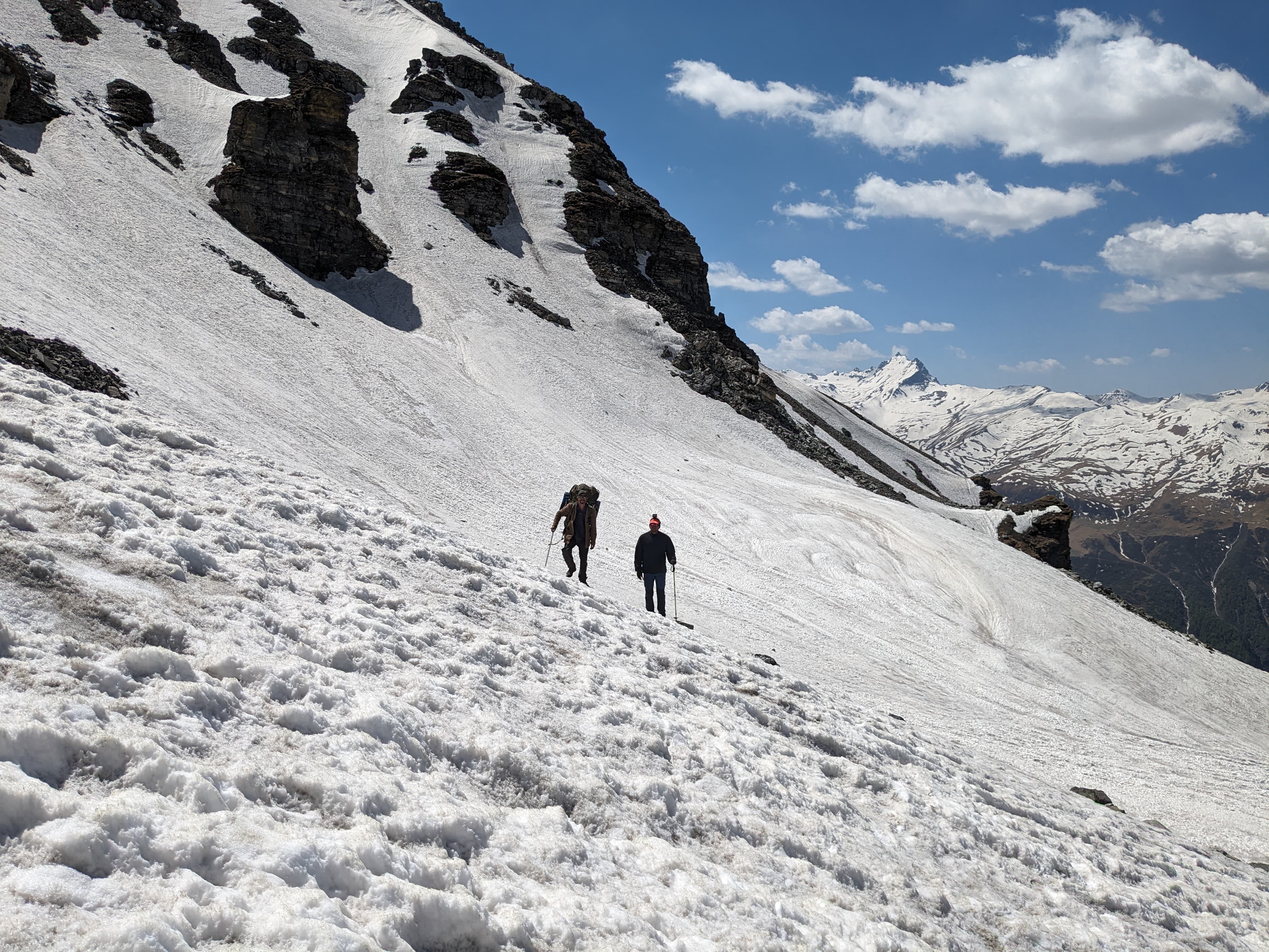 nalgan pass trek distance