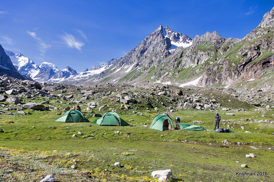 best trekking destination in uttarakhand