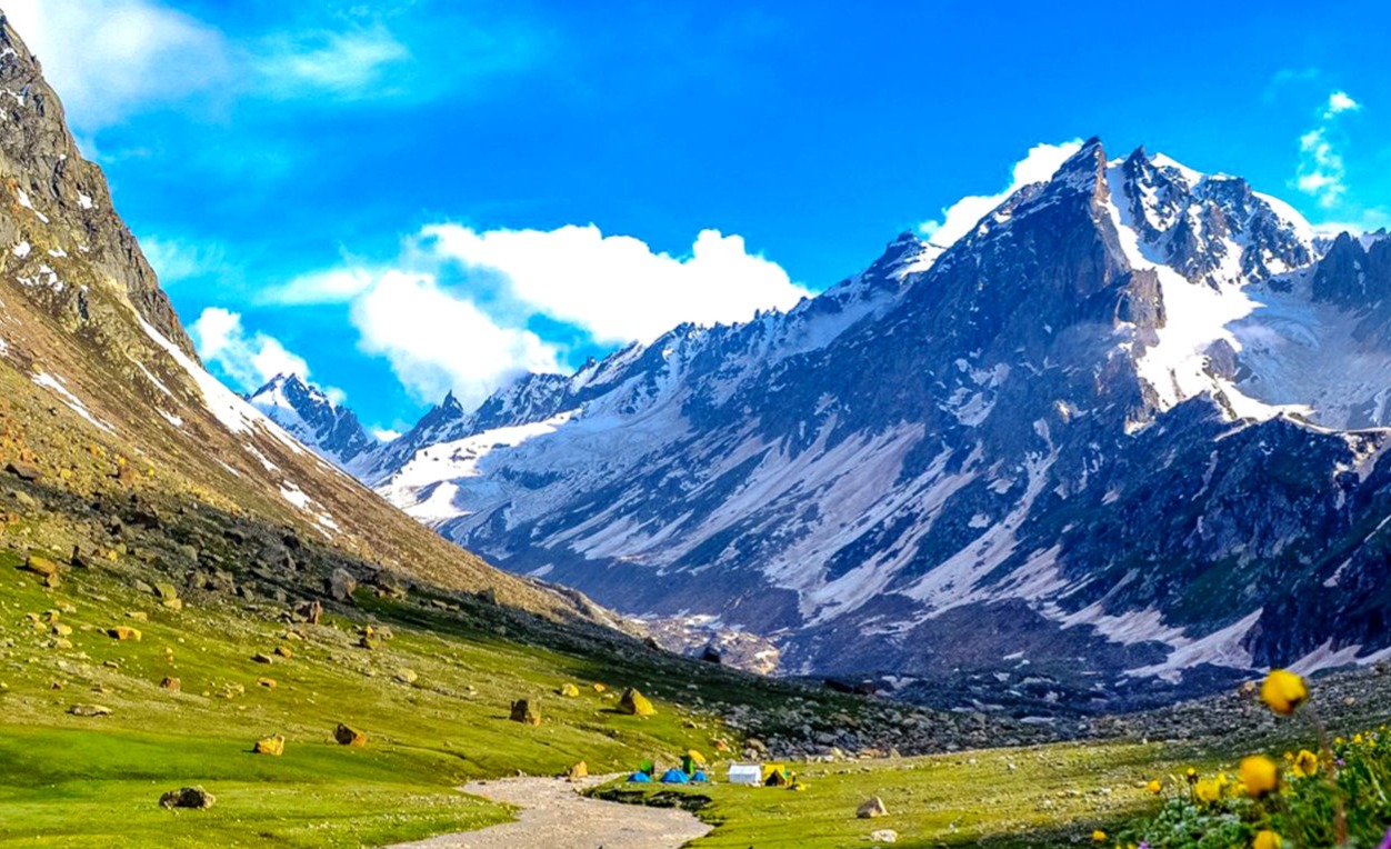 Hampta Pass Trek 2025